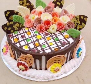 1 cái bánh kem sinh nhật bao nhiêu calo