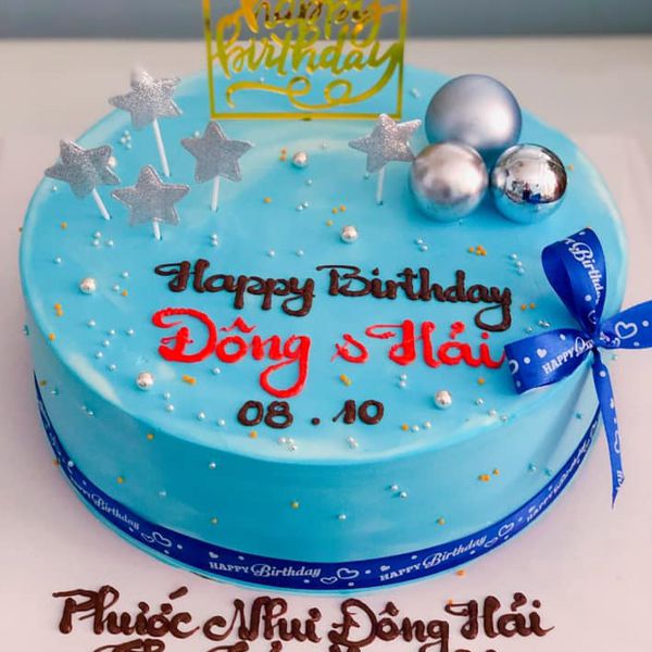 bánh kem sinh nhật màu xanh dương