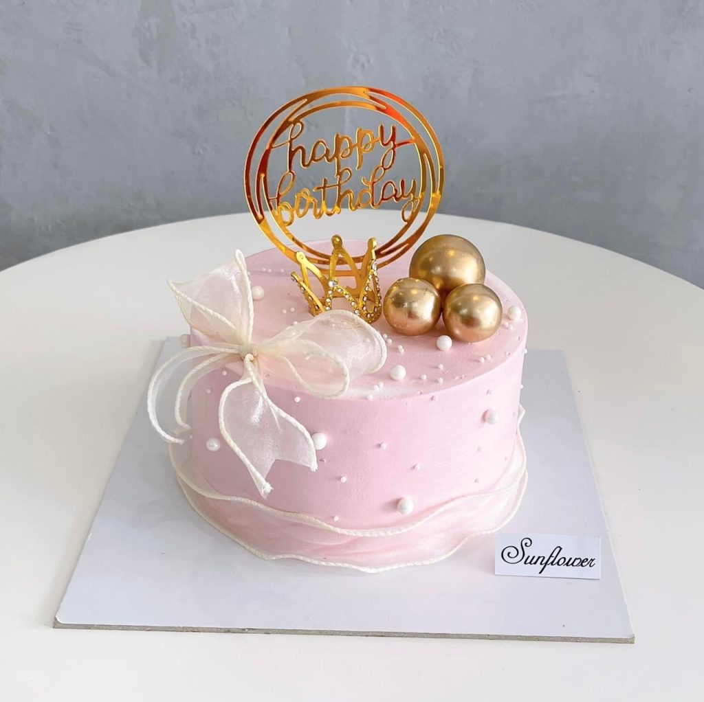 Đặt bánh sinh nhật đẹp Đường Trần Quang Quờn Huyện Cần Giờ