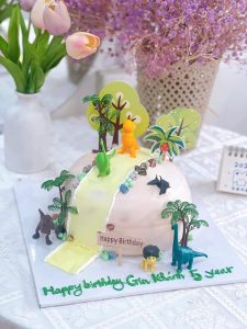 Bánh sinh nhật khủng long